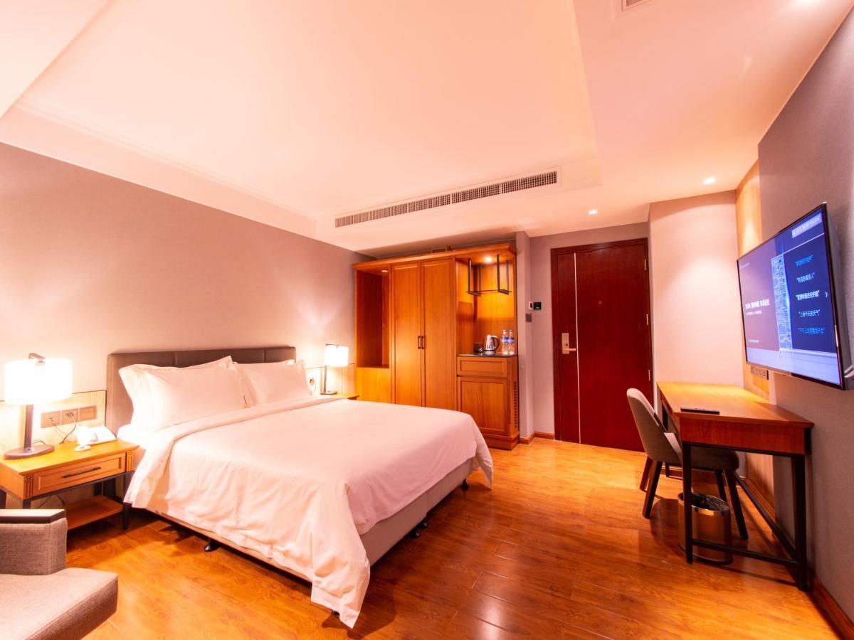 Prince Hotel Янгон Экстерьер фото